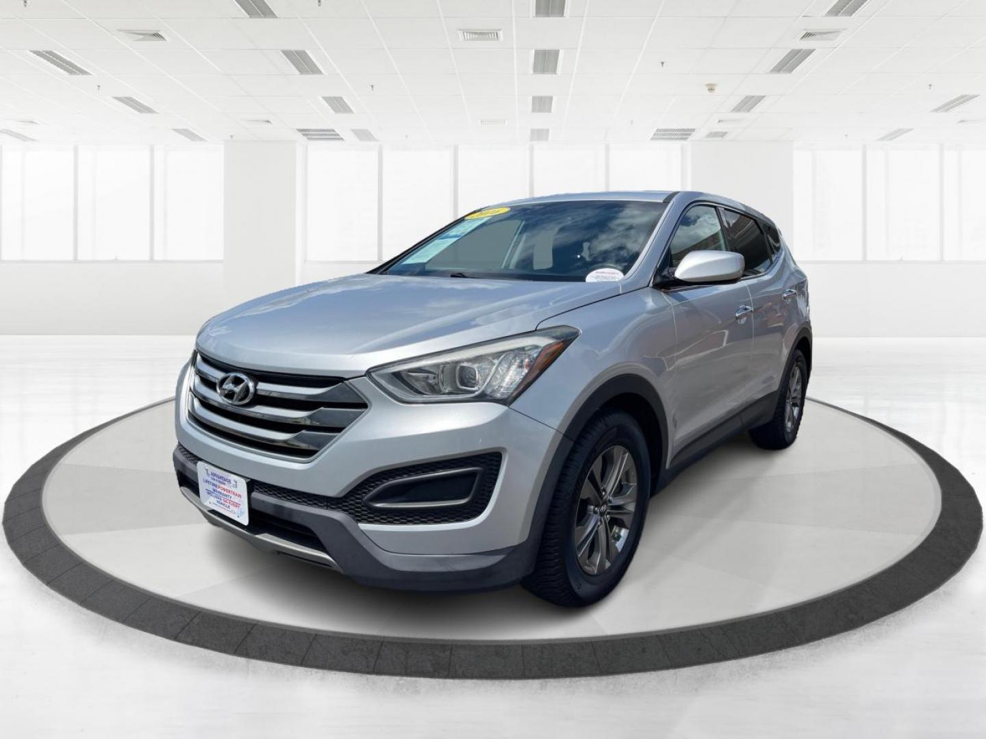 2016 Sparkling Silver Hyundai Santa Fe Sport 2.4 AWD (5XYZTDLB8GG) with an 2.4L L4 DOHC 16V engine, 6-Speed Automatic transmission, located at 401 Woodman Dr, Riverside, OH, 45431, (937) 908-9800, 39.760899, -84.123421 - Photo#7