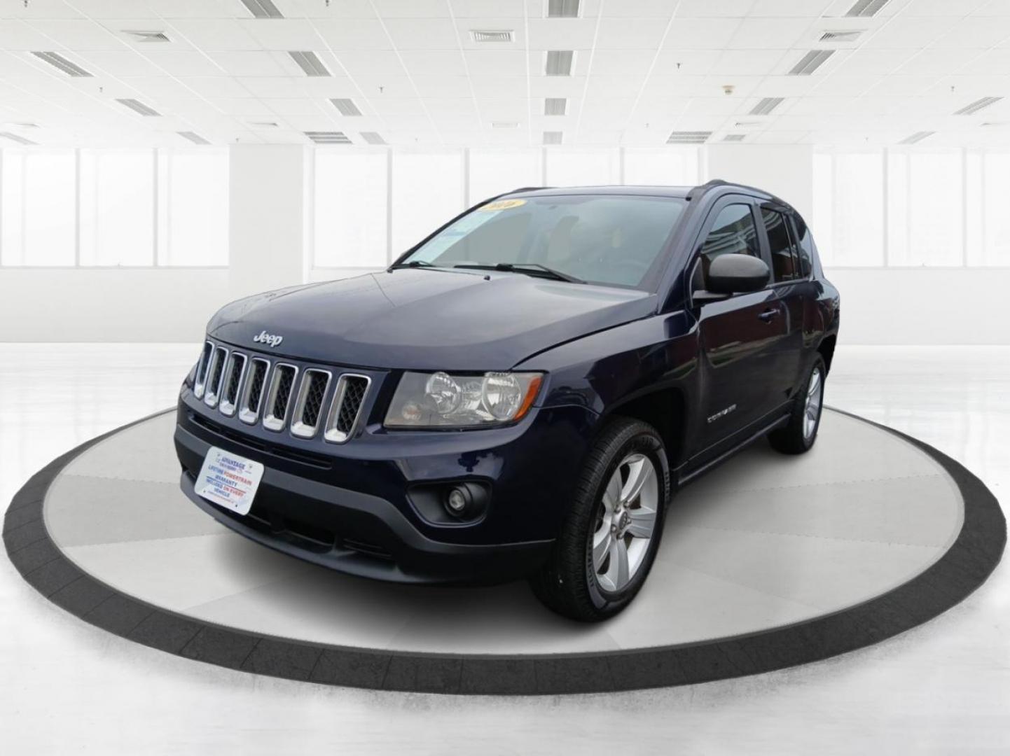 2016 Blue Jeep Compass Sport 4WD (1C4NJDBB9GD) with an 2.4L L4 DOHC 16V engine, located at 1184 Kauffman Ave, Fairborn, OH, 45324, (937) 908-9800, 39.807072, -84.030914 - Photo#7