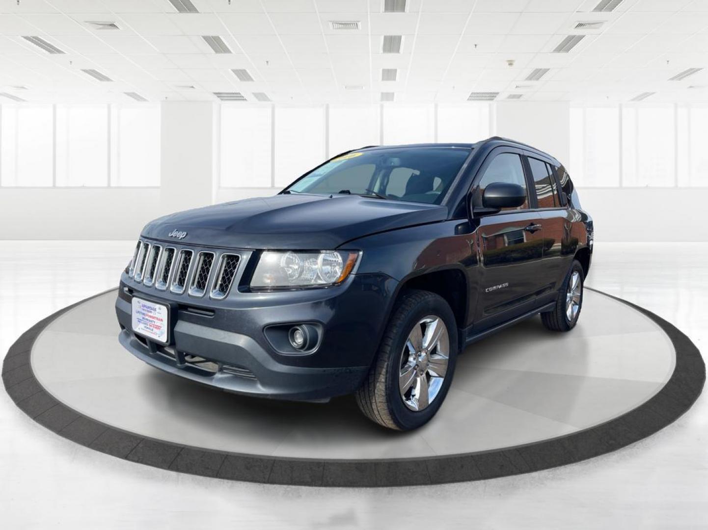 2016 Blue Jeep Compass Sport 4WD (1C4NJDBB5GD) with an 2.4L L4 DOHC 16V engine, located at 8750 N County Rd 25A, Piqua, OH, 45356, (937) 908-9800, 40.164391, -84.232513 - Photo#7