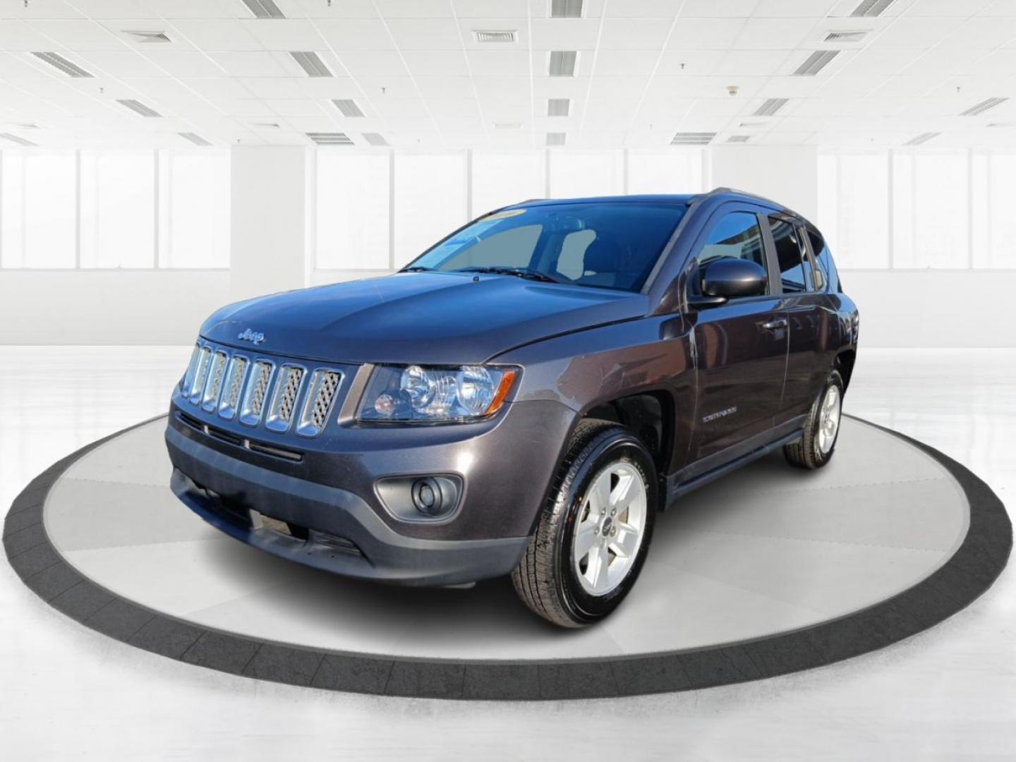 2016 Jeep Compass Latitude FWD (1C4NJCEB4GD) with an 2.4L L4 DOHC 16V engine, Continuously Variable Transmission transmission, located at 880 E. National Road, Vandalia, OH, 45377, (937) 908-9800, 39.891918, -84.183594 - 2016 Jeep Compass Latitude FWD - Photo#7