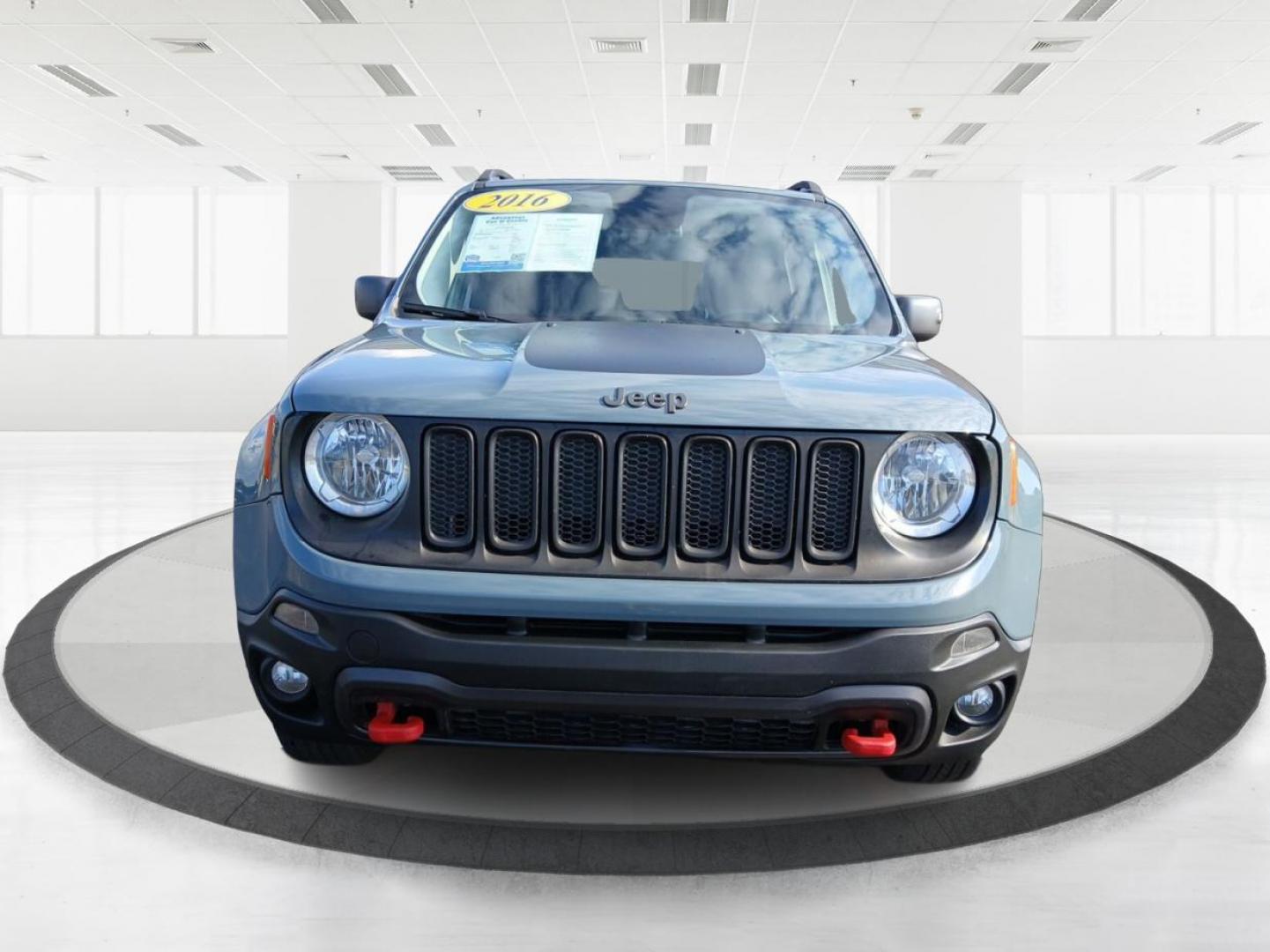 2016 Granite Crystal Metallic Clear Coat Jeep Renegade (ZACCJBCT3GP) with an 2.4L L4 DOHC 16V engine, 9-Speed Automatic transmission, located at 401 Woodman Dr, Riverside, OH, 45431, (937) 908-9800, 39.760899, -84.123421 - Photo#6