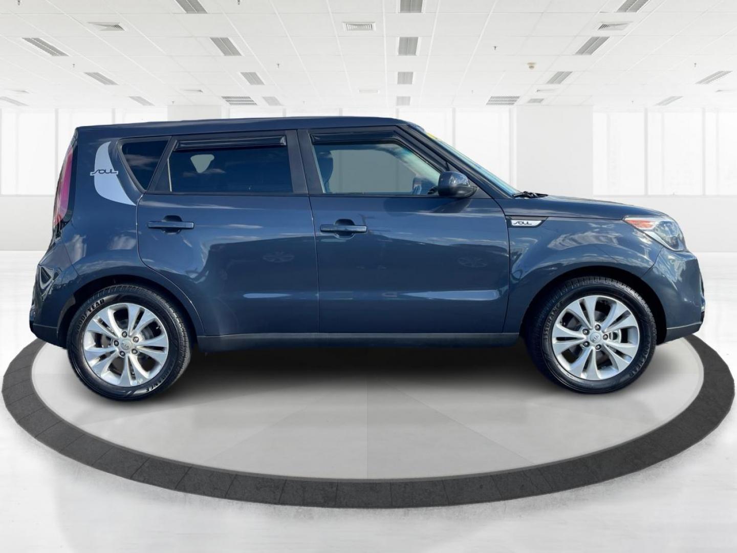 2016 Kia Soul + (KNDJP3A58G7) with an 2.0L L4 DOHC 16V engine, 6-Speed Automatic transmission, located at 4508 South Dixie Dr, Moraine, OH, 45439, (937) 908-9800, 39.689976, -84.218452 - 2016 Kia Soul + - Photo#1