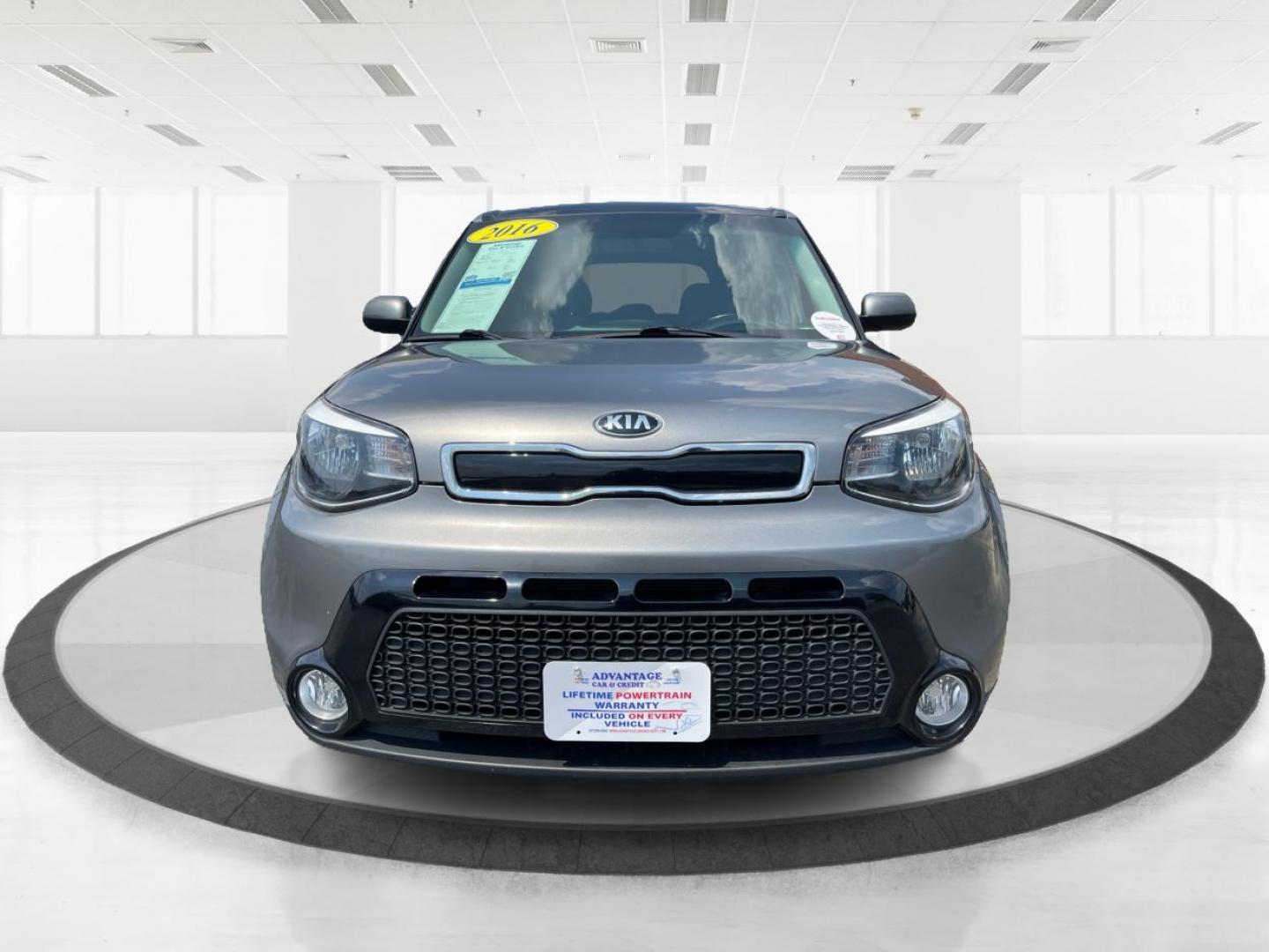 2016 Titanium Gray Kia Soul + (KNDJP3A5XG7) with an 2.0L L4 DOHC 16V engine, 6-Speed Automatic transmission, located at 1230 East Main St, Xenia, OH, 45385, (937) 908-9800, 39.688026, -83.910172 - Photo#6