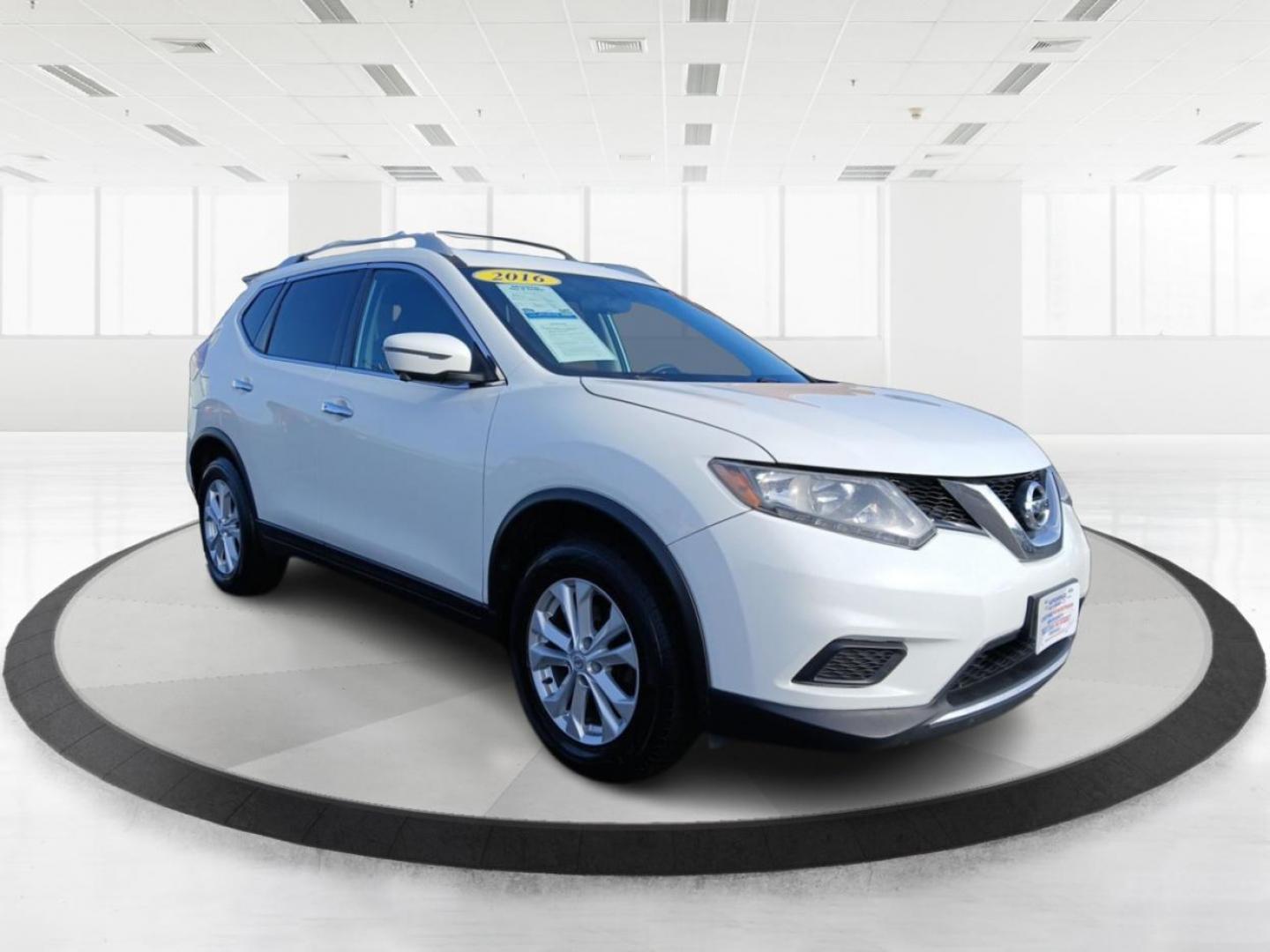 2016 Nissan Rogue SV AWD (5N1AT2MV6GC) with an 2.5L L4 DOHC 16V engine, Continuously Variable Transmission transmission, located at 880 E. National Road, Vandalia, OH, 45377, (937) 908-9800, 39.891918, -84.183594 - 2016 Nissan Rogue SV AWD - Photo#0