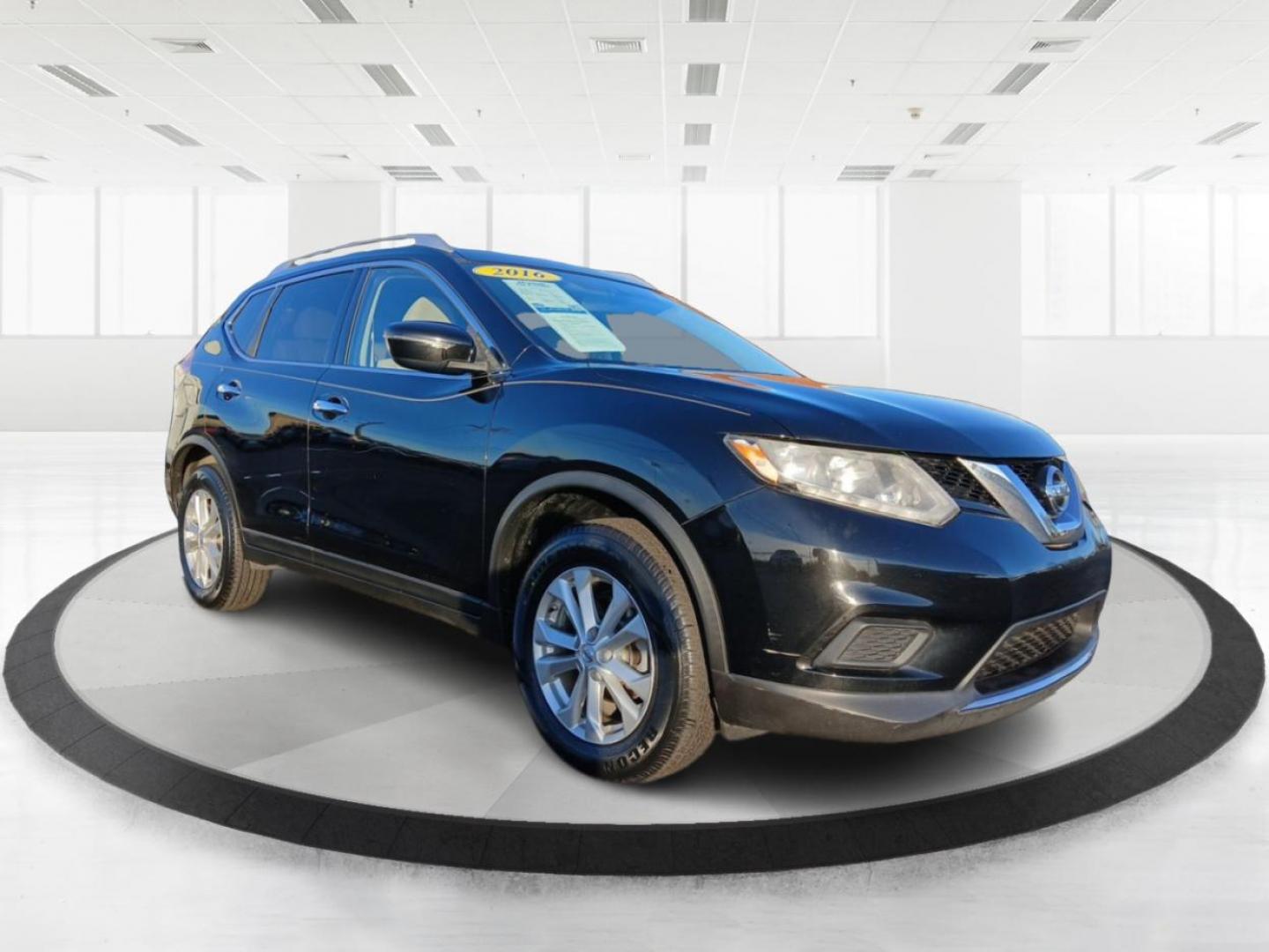 2016 Nissan Rogue SV AWD (KNMAT2MV6GP) with an 2.5L L4 DOHC 16V engine, Continuously Variable Transmission transmission, located at 1230 East Main St, Xenia, OH, 45385, (937) 908-9800, 39.688026, -83.910172 - 2016 Nissan Rogue SV AWD - Photo#0