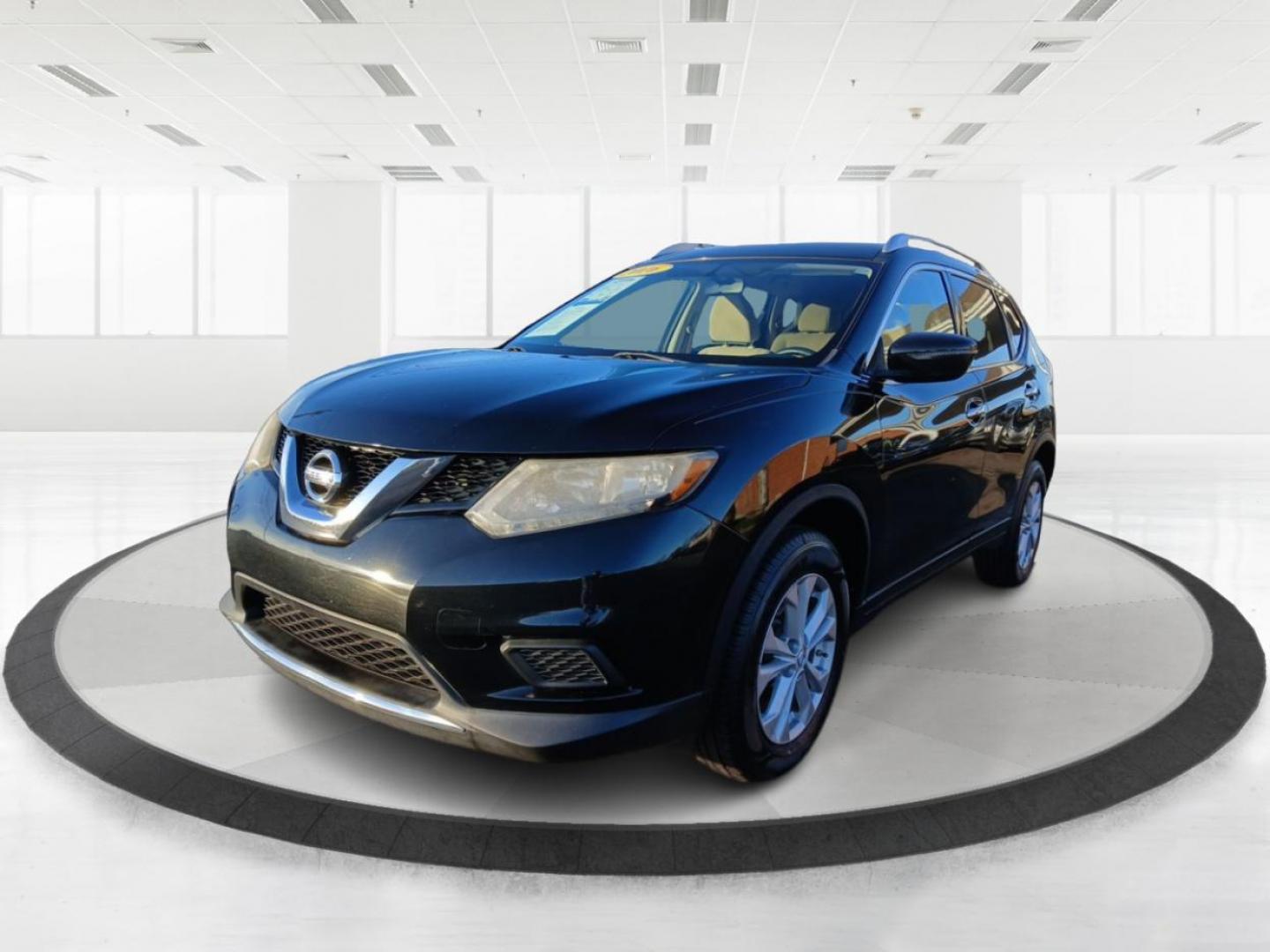 2016 Nissan Rogue SV AWD (KNMAT2MV6GP) with an 2.5L L4 DOHC 16V engine, Continuously Variable Transmission transmission, located at 1230 East Main St, Xenia, OH, 45385, (937) 908-9800, 39.688026, -83.910172 - 2016 Nissan Rogue SV AWD - Photo#7