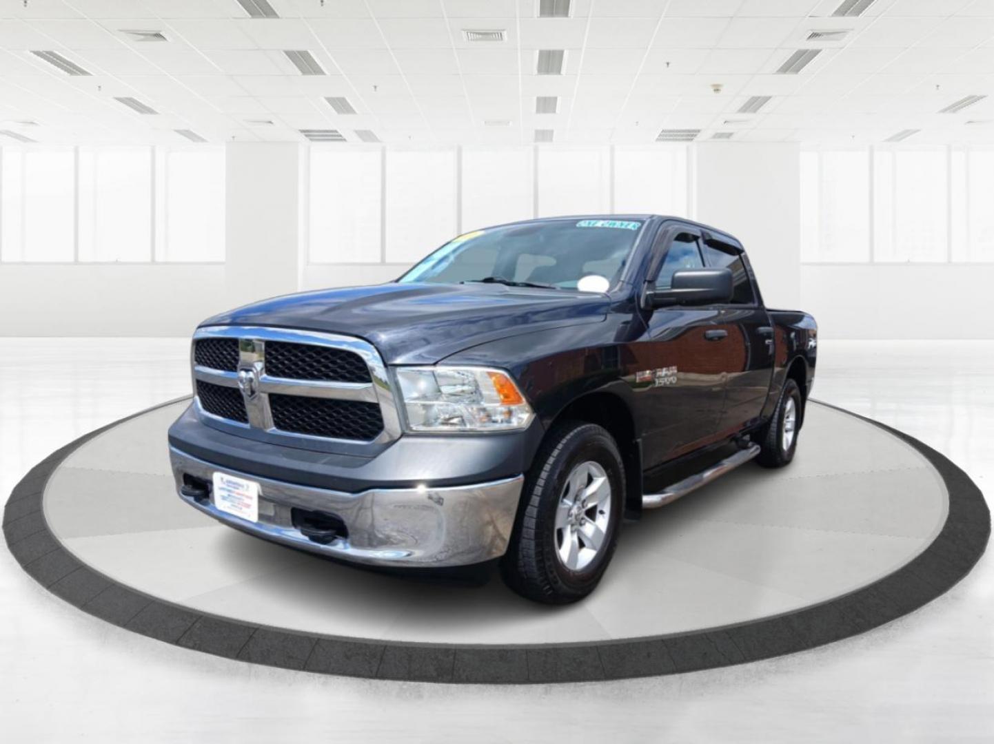 2016 Gray RAM 1500 SSV Crew Cab SWB 4WD (1C6RR7XT5GS) with an 5.7L V8 OHV 16V engine, 6A transmission, located at 1951 S Dayton Lakeview Rd., New Carlisle, OH, 45344, (937) 908-9800, 39.890999, -84.050255 - Photo#7