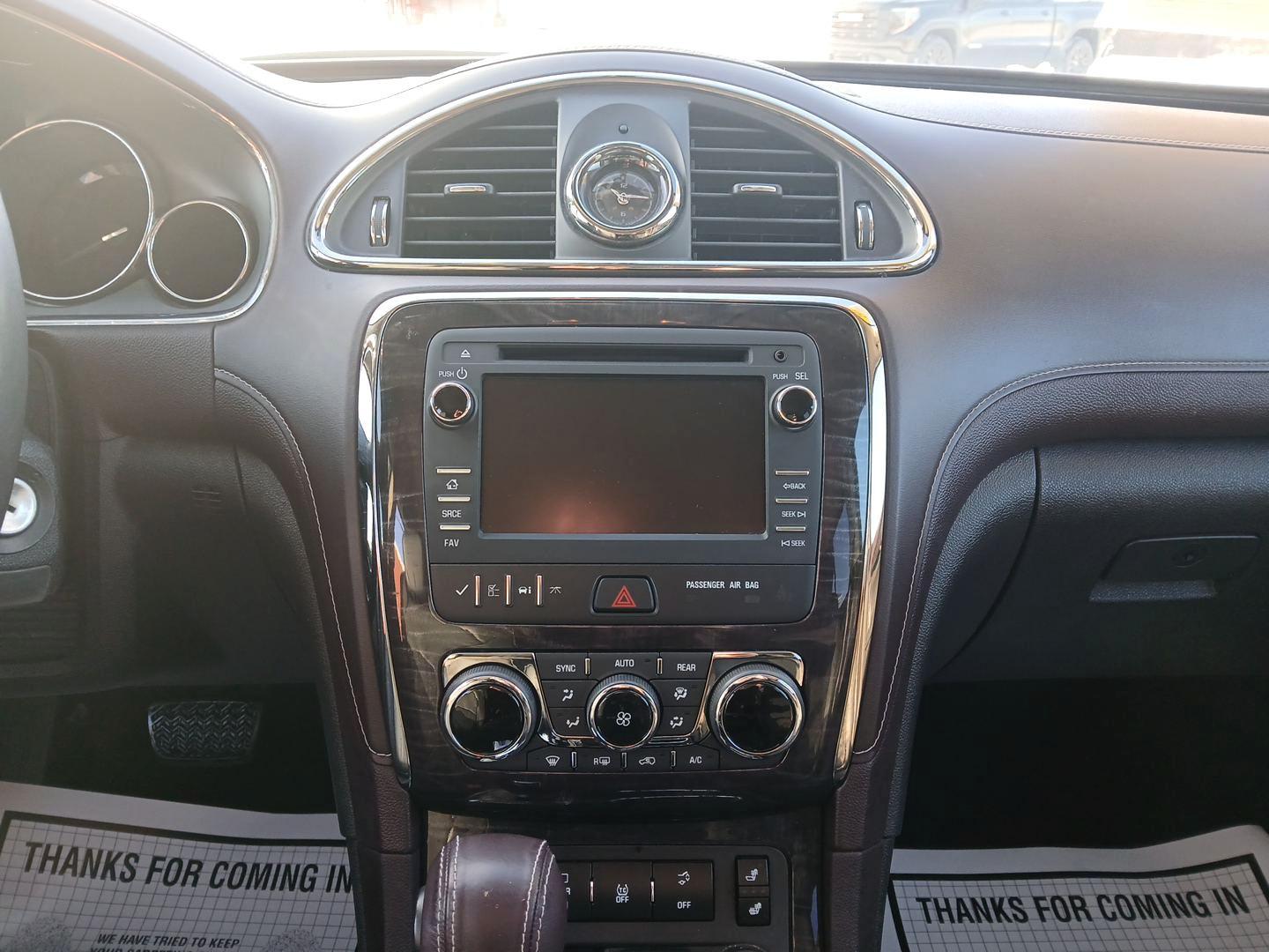 2017 Buick Enclave Leather FWD (5GAKRBKD2HJ) with an 3.6L V6 DOHC 24V engine, 6-Speed Automatic Overdrive transmission, located at 1230 East Main St, Xenia, OH, 45385, (937) 908-9800, 39.688026, -83.910172 - Photo#12