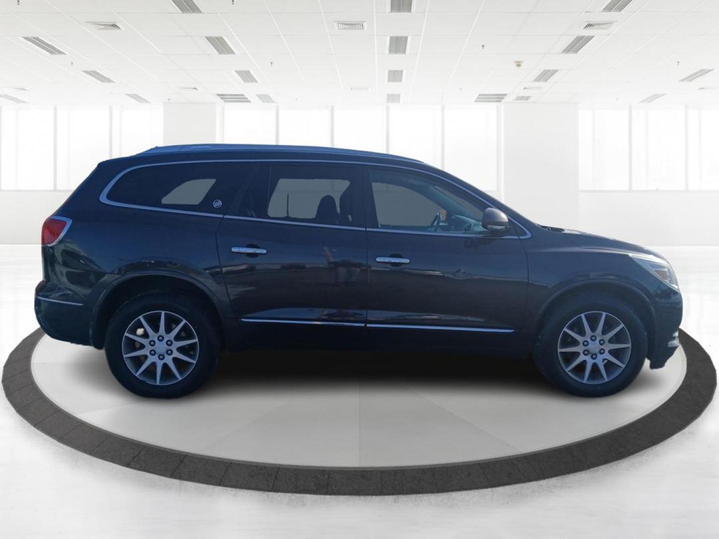 2017 Buick Enclave Leather FWD (5GAKRBKD2HJ) with an 3.6L V6 DOHC 24V engine, 6-Speed Automatic Overdrive transmission, located at 1230 East Main St, Xenia, OH, 45385, (937) 908-9800, 39.688026, -83.910172 - Photo#1