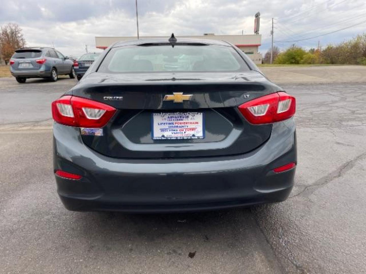 2017 Tungsten Metallic Chevrolet Cruze LT Auto (1G1BE5SM0H7) with an 1.4L L4 DOHC 16V TURBO engine, 6-Speed Automatic transmission, located at 1951 S Dayton Lakeview Rd., New Carlisle, OH, 45344, (937) 908-9800, 39.890999, -84.050255 - Photo#4