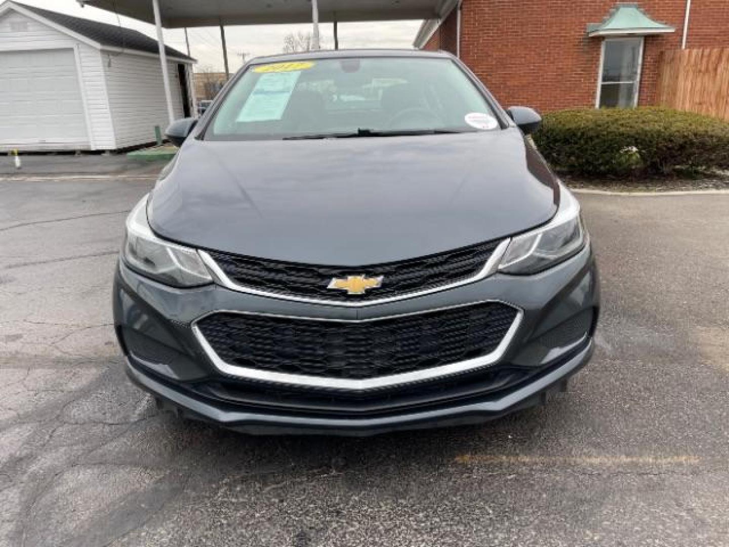 2017 Tungsten Metallic Chevrolet Cruze LT Auto (1G1BE5SM0H7) with an 1.4L L4 DOHC 16V TURBO engine, 6-Speed Automatic transmission, located at 1951 S Dayton Lakeview Rd., New Carlisle, OH, 45344, (937) 908-9800, 39.890999, -84.050255 - Photo#5