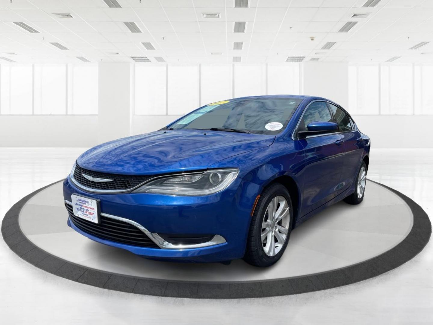 2017 Vivid Blue Pearl Coat Chrysler 200 Limited Platinum (1C3CCCAB5HN) with an 2.4L L4 DOHC 16V engine, 9-Speed Automatic transmission, located at 1230 East Main St, Xenia, OH, 45385, (937) 908-9800, 39.688026, -83.910172 - Photo#7