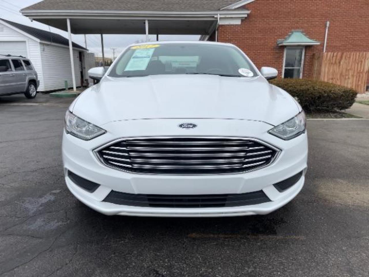 2017 White Gold Ford Fusion S (3FA6P0G7XHR) with an 2.5L L4 DOHC 16V engine, 6-Speed Automatic transmission, located at 1184 Kauffman Ave, Fairborn, OH, 45324, (937) 908-9800, 39.807072, -84.030914 - Photo#5