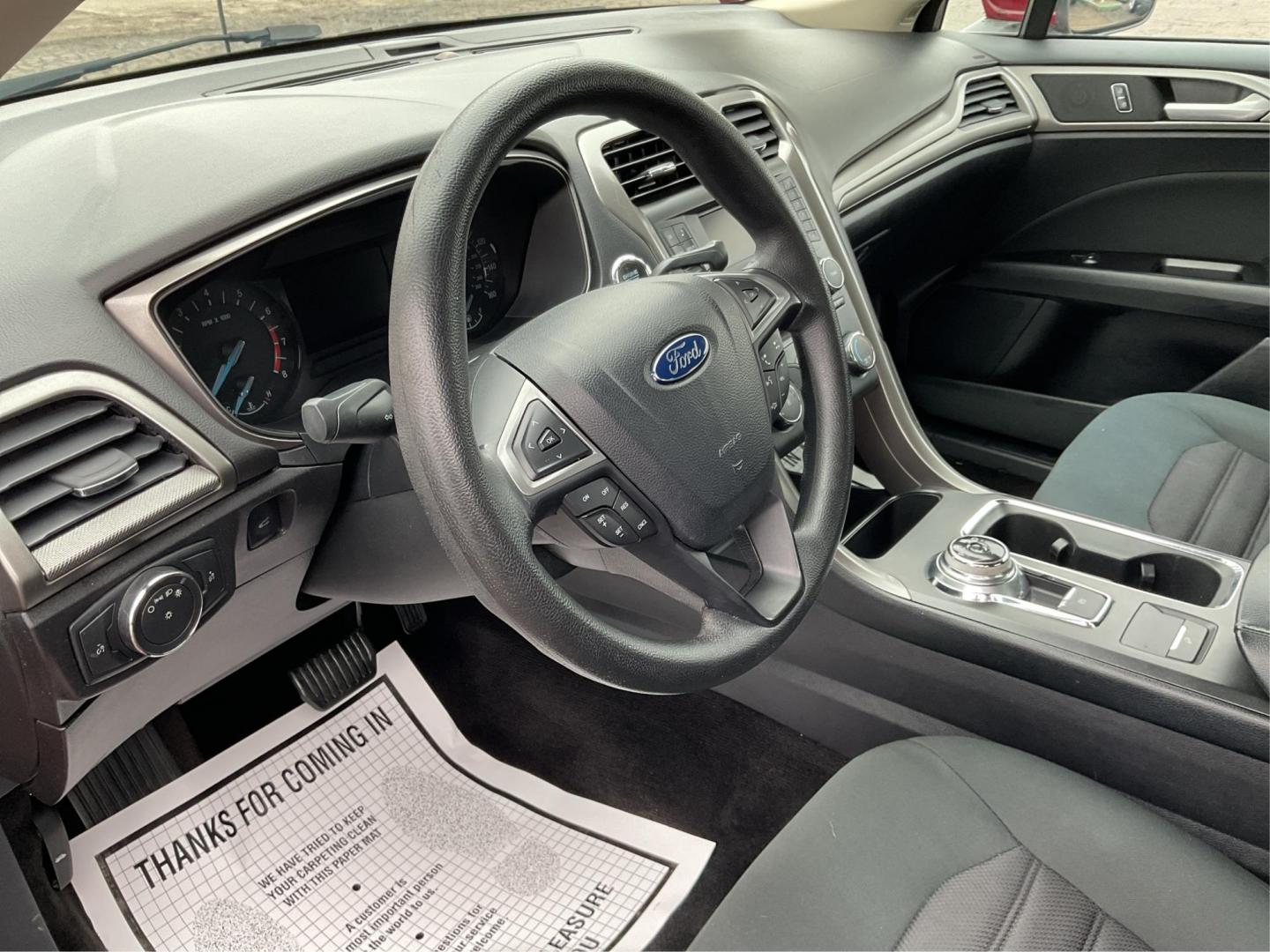 2017 Ford Fusion SE (3FA6P0H7XHR) with an Other engine, located at 4508 South Dixie Dr, Moraine, OH, 45439, (937) 908-9800, 39.689976, -84.218452 - Photo#8