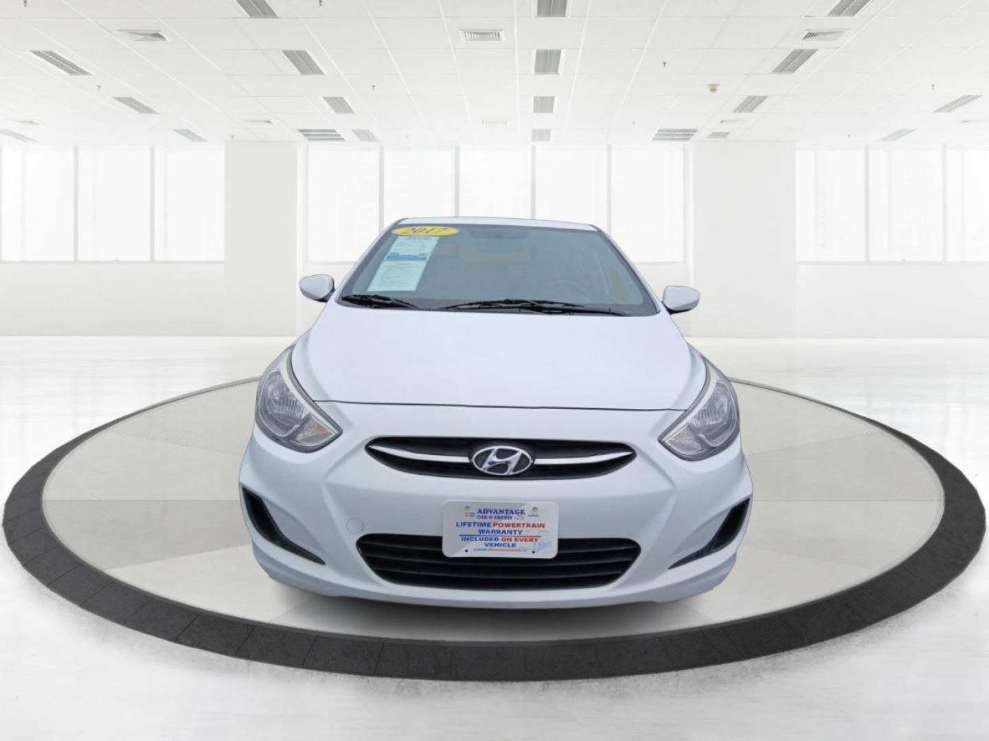 2017 Century White Hyundai Accent SE 4-Door 6M (KMHCT4AE4HU) with an 1.6L L4 DOHC 16V engine, 6M transmission, located at 1184 Kauffman Ave, Fairborn, OH, 45324, (937) 908-9800, 39.807072, -84.030914 - Photo#6