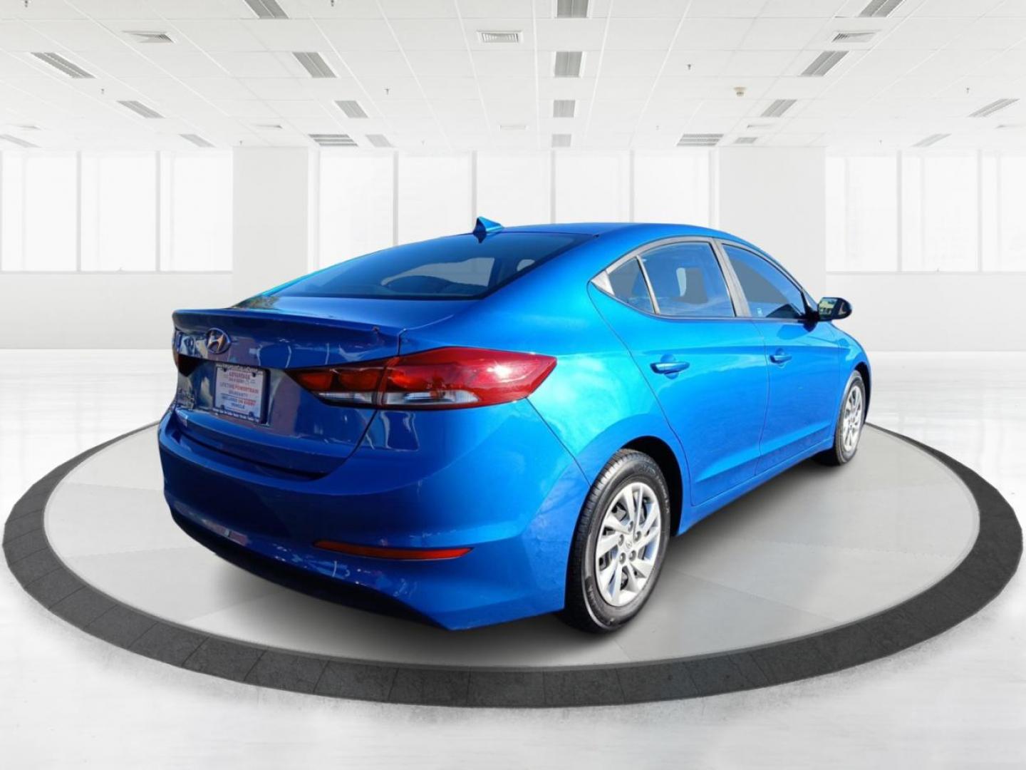 2017 Electric Blue Hyundai Elantra SE 6AT (KMHD74LF4HU) with an 1.8L L4 DOHC 16V engine, 6A transmission, located at 1230 East Main St, Xenia, OH, 45385, (937) 908-9800, 39.688026, -83.910172 - Photo#2