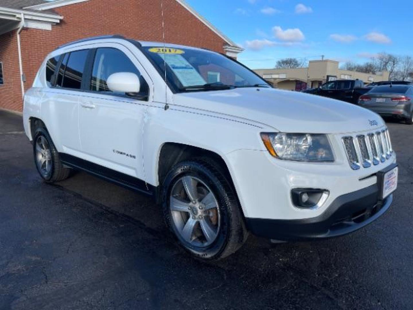 2017 White Knuckle Clear Coat Jeep Compass Latitude 4WD (1C4NJDEB8HD) with an 2.4L L4 DOHC 16V engine, 6-Speed Automatic transmission, located at 1184 Kauffman Ave, Fairborn, OH, 45324, (937) 908-9800, 39.807072, -84.030914 - Photo#0