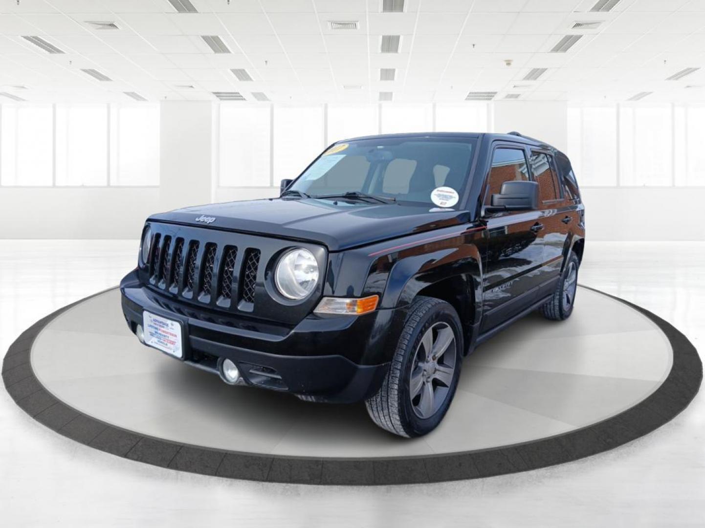 2017 Jeep Patriot Latitude 2WD (1C4NJPFA3HD) with an 2.0L L4 DOHC 16V engine, located at 4508 South Dixie Dr, Moraine, OH, 45439, (937) 908-9800, 39.689976, -84.218452 - Photo#7