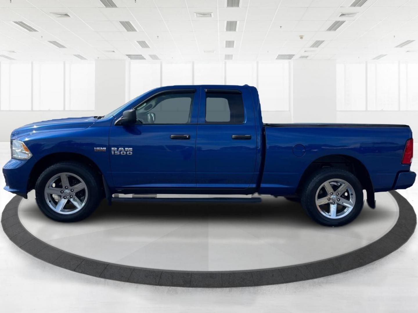 2017 Blue Streak Pearl Coat RAM 1500 Tradesman Quad Cab 4WD (1C6RR7FT5HS) with an 5.7L V8 OHV 16V engine, 8A transmission, located at 4508 South Dixie Dr, Moraine, OH, 45439, (937) 908-9800, 39.689976, -84.218452 - Photo#5