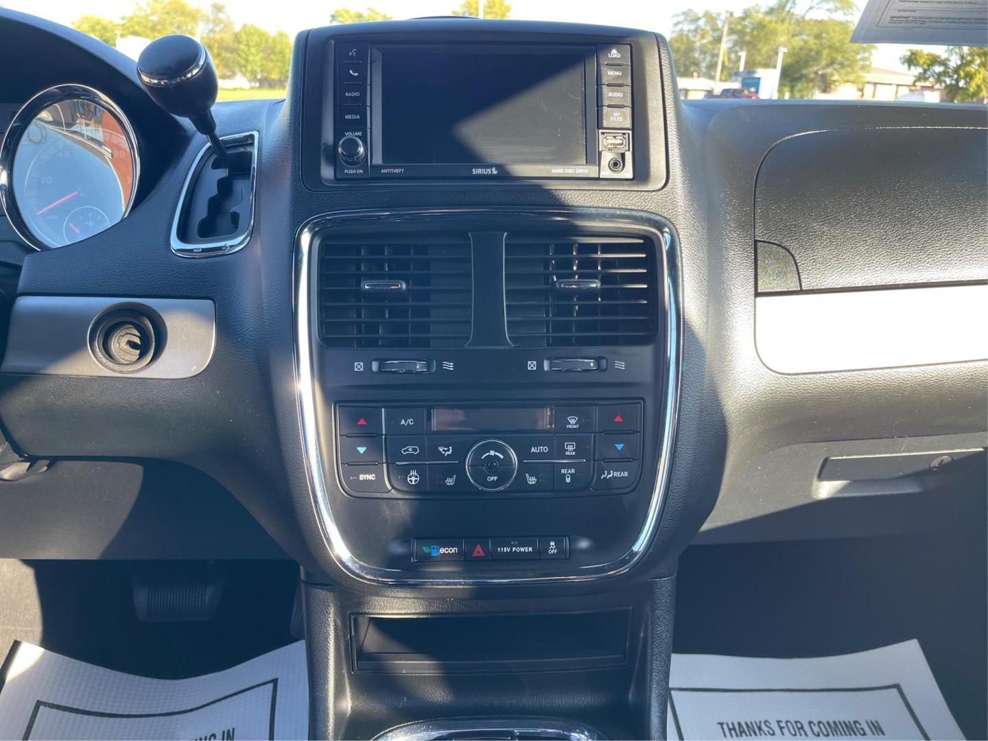 2018 Black Dodge Grand Caravan GT (2C4RDGEG5JR) with an 3.6L V6 DOHC 24V engine, 6A transmission, located at 8750 N County Rd 25A, Piqua, OH, 45356, (937) 908-9800, 40.164391, -84.232513 - Photo#12