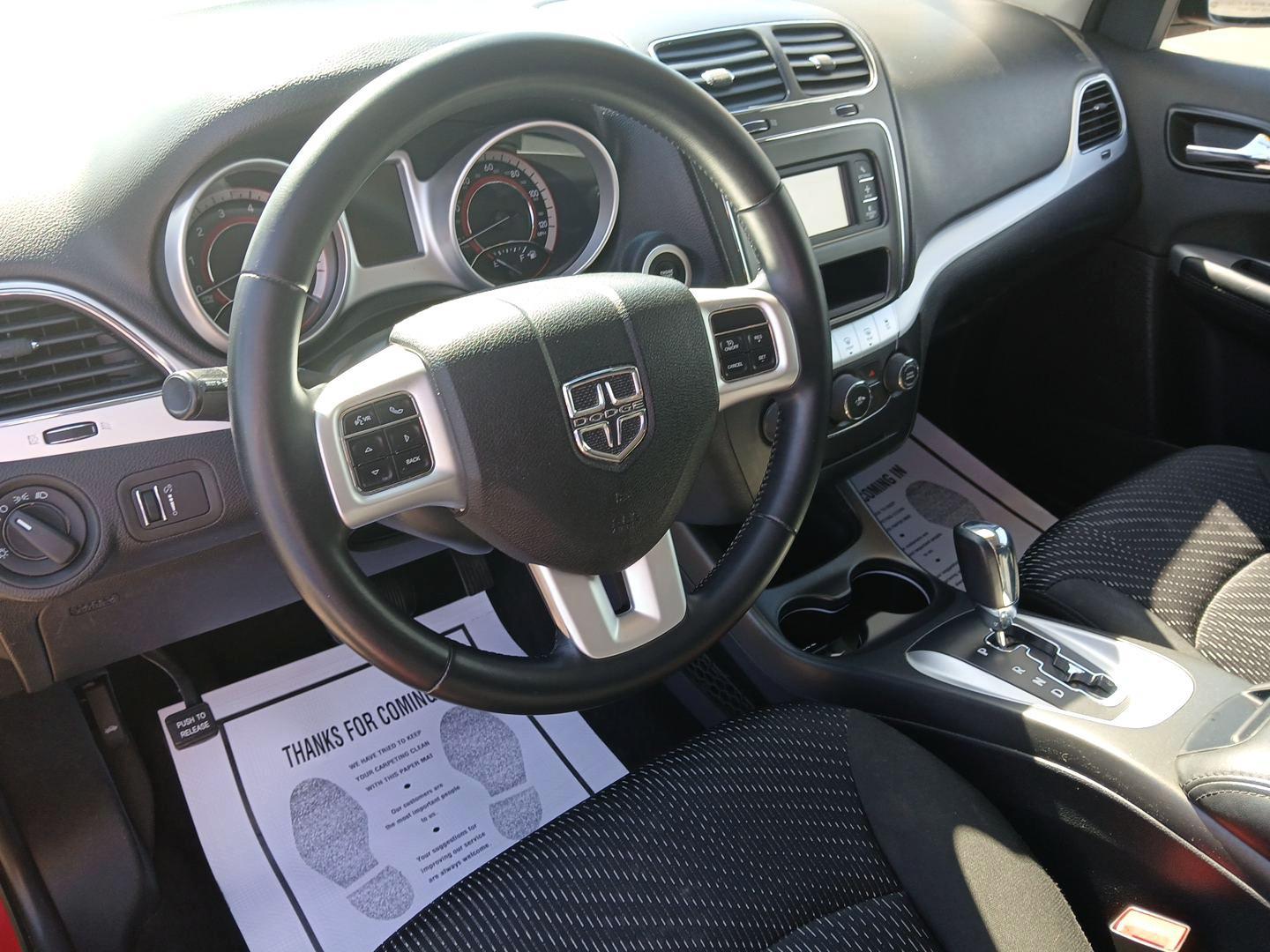 2018 Redline 2 Pearl Coat Dodge Journey SE (3C4PDCAB2JT) with an 2.4L L4 DOHC 16V engine, 4A transmission, located at 880 E. National Road, Vandalia, OH, 45377, (937) 908-9800, 39.891918, -84.183594 - Photo#8