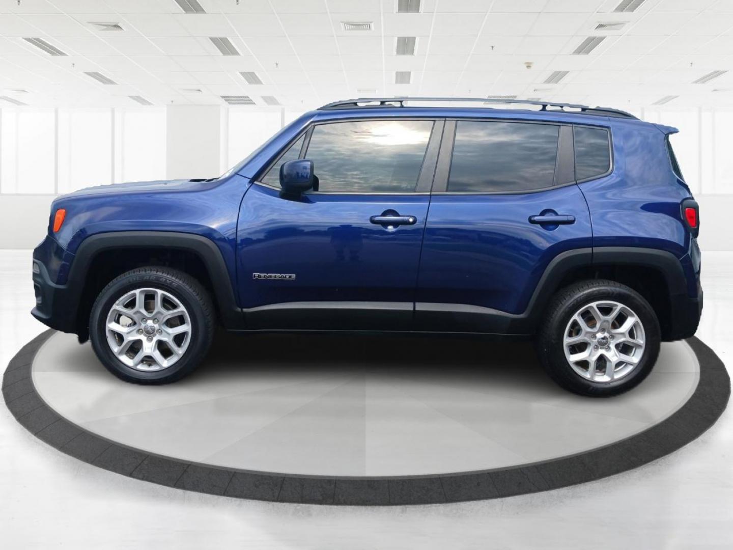 2018 Jetset Blue /Black, premium cloth Jeep Renegade Latitude 4WD (ZACCJBBB6JP) with an 2.4L L4 DOHC 16V engine, 6M transmission, located at 880 E. National Road, Vandalia, OH, 45377, (937) 908-9800, 39.891918, -84.183594 - Photo#3