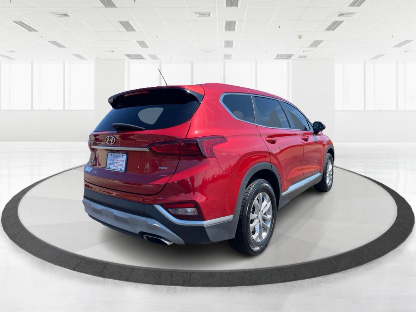 2019 Scarlet Red Hyundai Santa Fe (5NMS2CAD9KH) with an 2.4L L4 DOHC 16V engine, 8-Speed Automatic transmission, located at 1230 East Main St, Xenia, OH, 45385, (937) 908-9800, 39.688026, -83.910172 - Photo#2