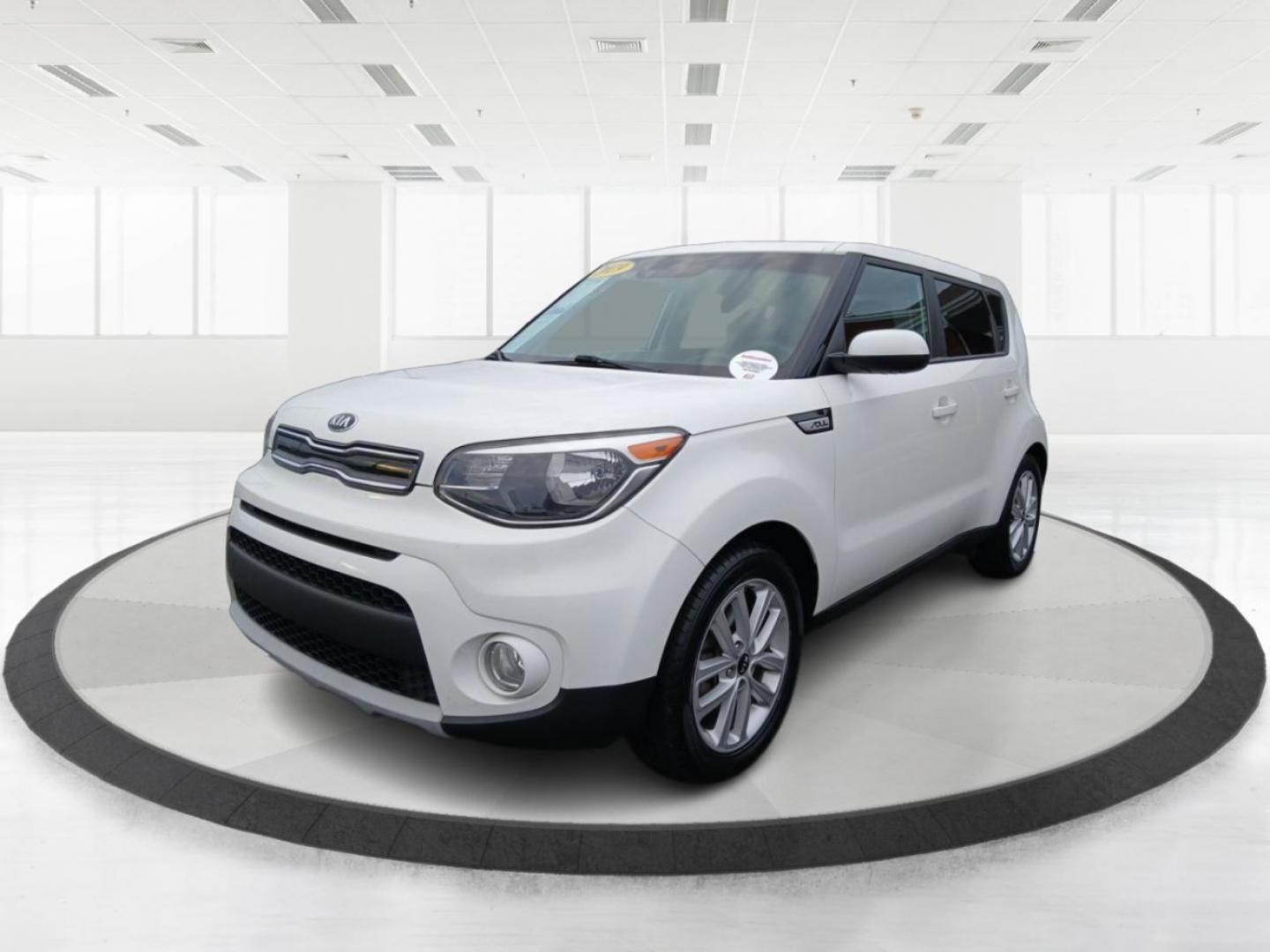 2019 Clear White Kia Soul + (KNDJP3A59K7) with an 2.0L L4 DOHC 16V engine, 6A transmission, located at 401 Woodman Dr, Riverside, OH, 45431, (937) 908-9800, 39.760899, -84.123421 - Photo#4