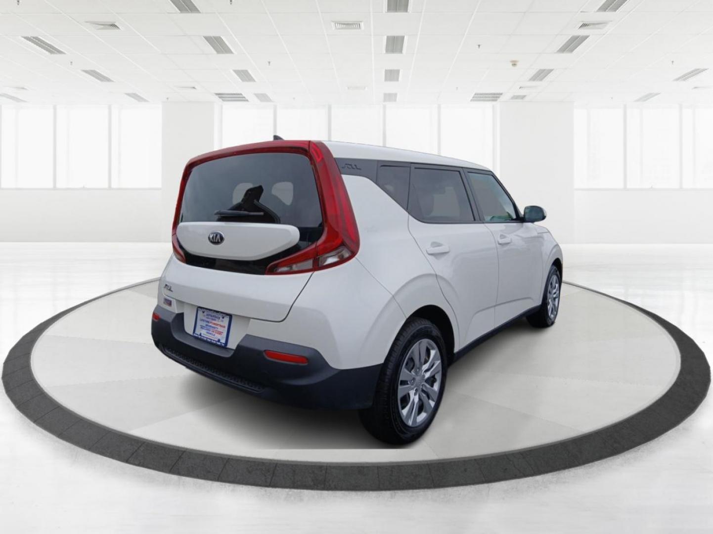 2020 Snow White Pearl Kia Soul S (KNDJ23AU1L7) with an 2.0L L4 DOHC 16V engine, CVT transmission, located at 1951 S Dayton Lakeview Rd., New Carlisle, OH, 45344, (937) 908-9800, 39.890999, -84.050255 - Photo#2