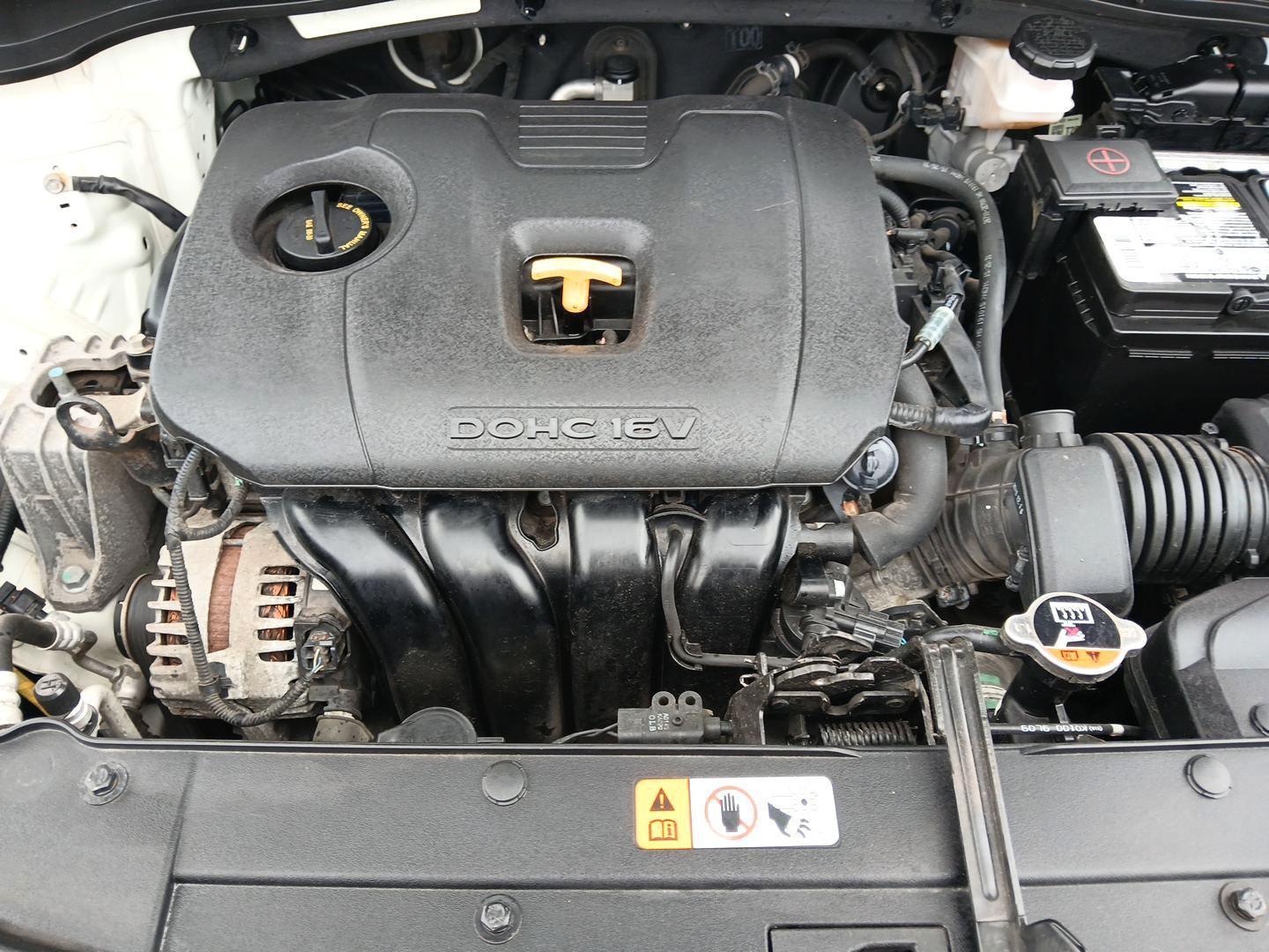 2020 Kia Soul LX CVT (KNDJ23AU1L7) with an 2.0L L4 DOHC 16V engine, Continuously Variable Transmission transmission, located at 1951 S Dayton Lakeview Rd., New Carlisle, OH, 45344, (937) 908-9800, 39.890999, -84.050255 - 2020 Kia Soul LX CVT - Photo#10